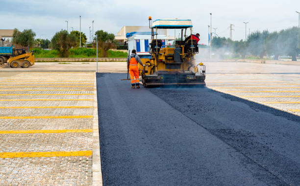 Best Interlocking Driveway Pavers  in Giddings, TX
